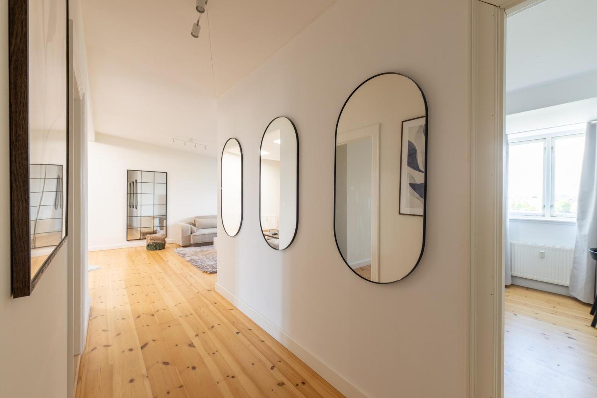Bright 3br With Balcony And Amazing View Apartment